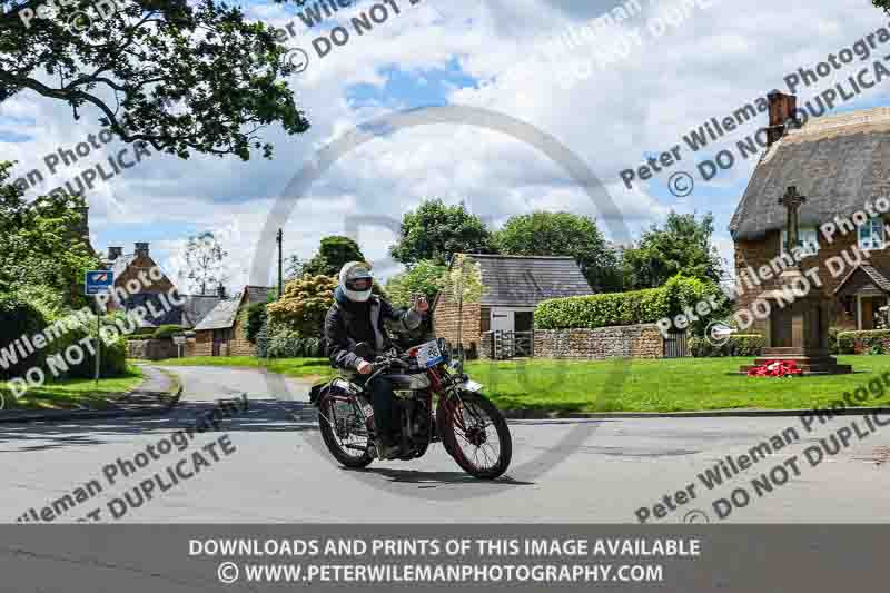 Vintage motorcycle club;eventdigitalimages;no limits trackdays;peter wileman photography;vintage motocycles;vmcc banbury run photographs